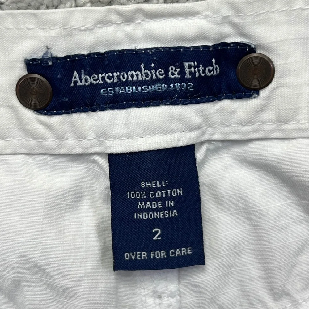 Abercrombie & Fitch Mini Skirt Womens 2 White Cotton Button Snap Front Micro Y2K